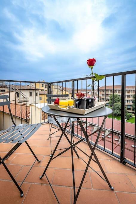 Top Floor With Duomo View * Florencia