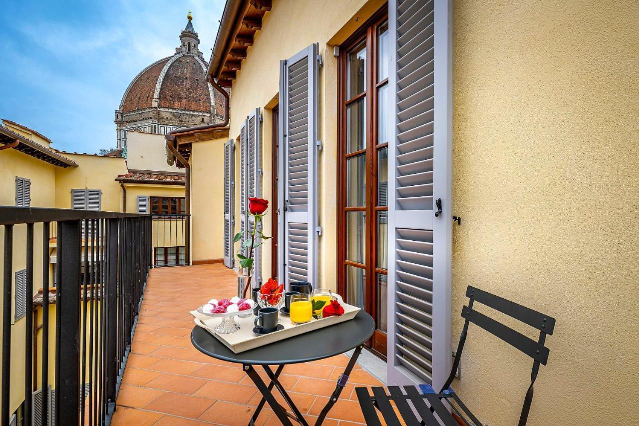 Top Floor With Duomo View Florencia