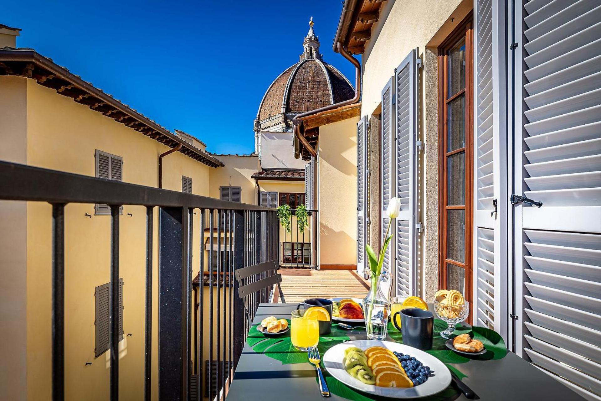 Top Floor With Duomo View Apartamento