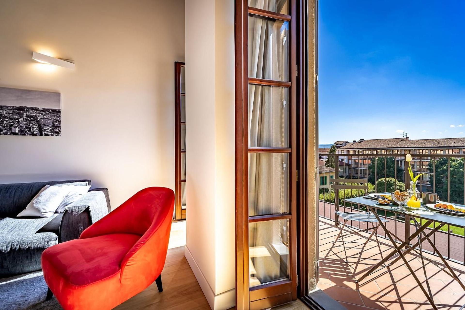 Top Floor With Duomo View Florencia