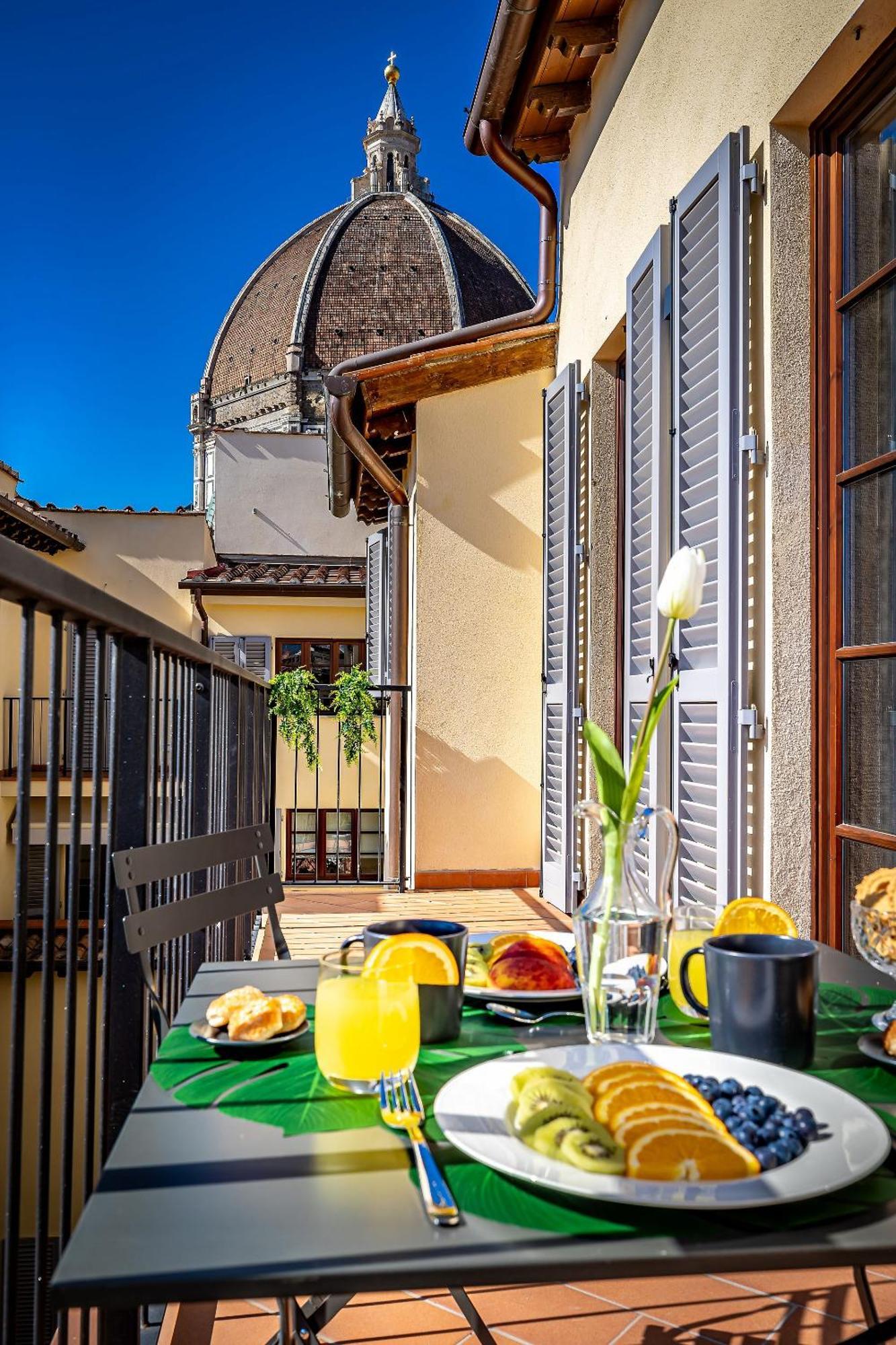 Top Floor With Duomo View Apartamento *